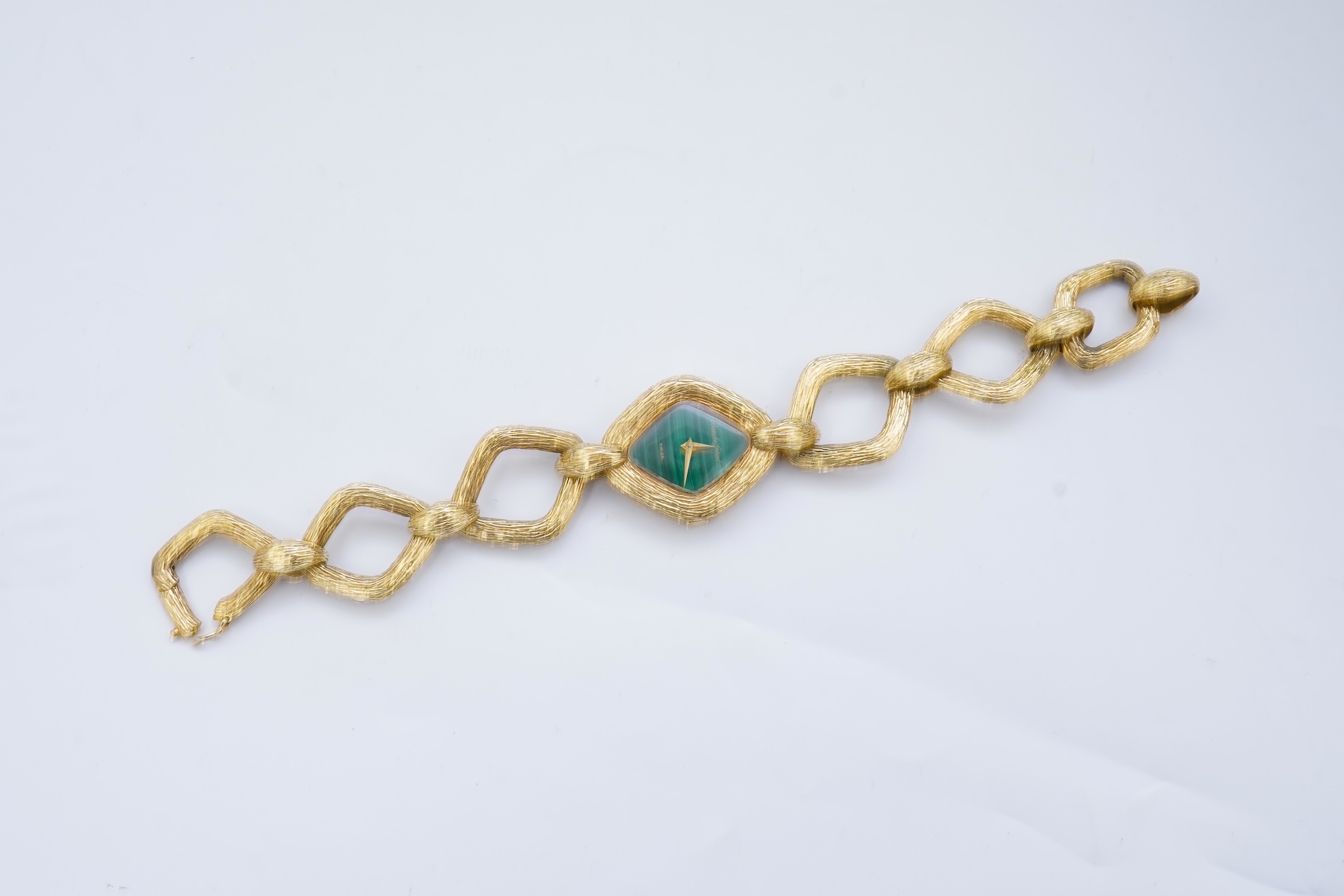 A lady's late 1960's 18ct gold Bueche Girod manual wind bracelet wrist watch